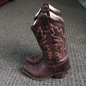 Old west boots